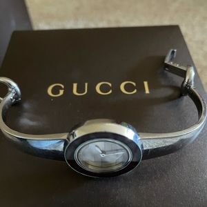 COPY - Authentic Gucci Interchangeably Watch